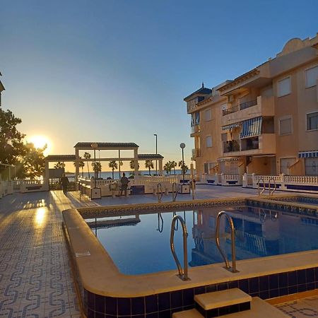 Playa De Los Naufragos Cozy Apartment With Pool Torrevieja Eksteriør bilde